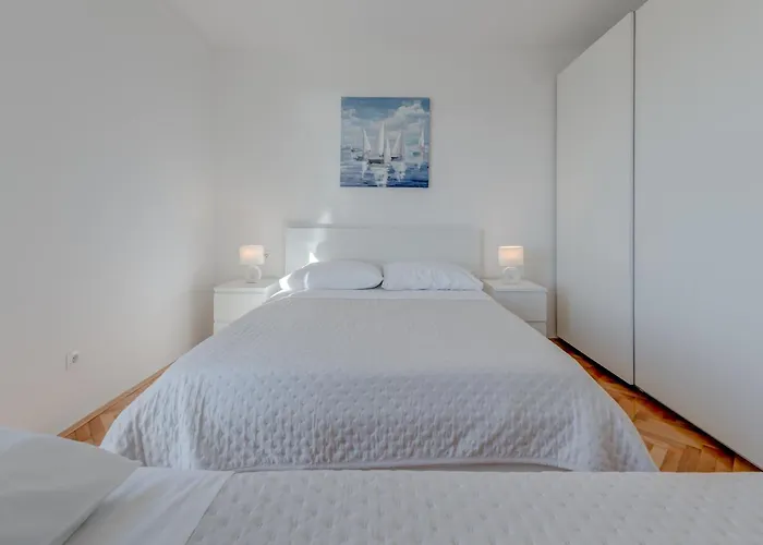 Brand New - Blatine Apartment Split