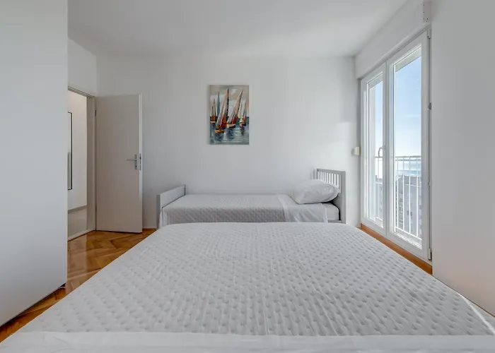 Brand New - Blatine Apartment Split