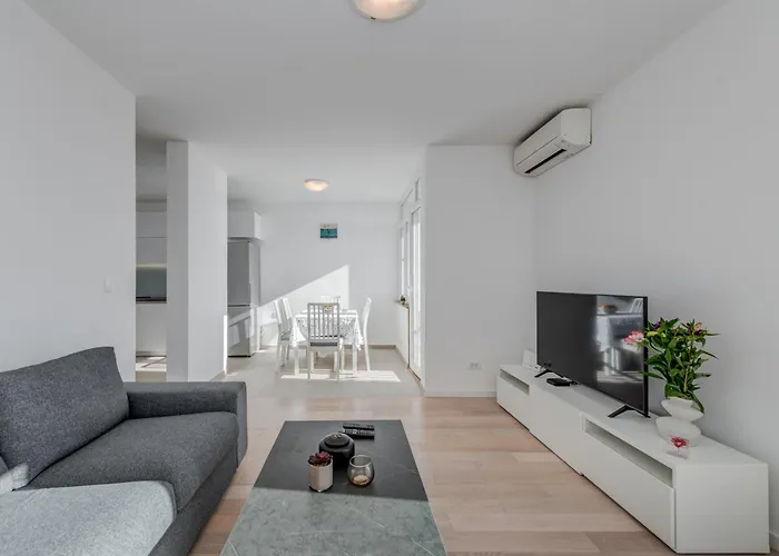 Brand New - Blatine Apartment Split