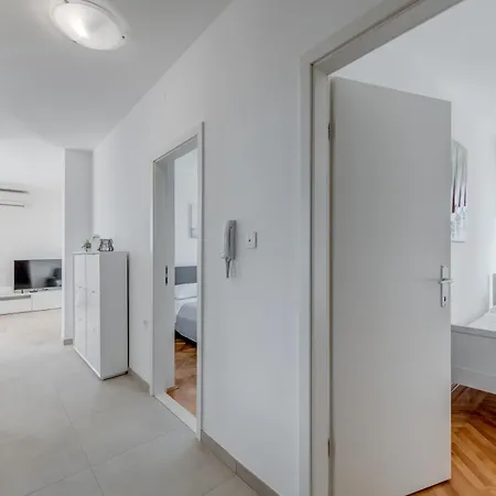 Brand New - Blatine * Спліт